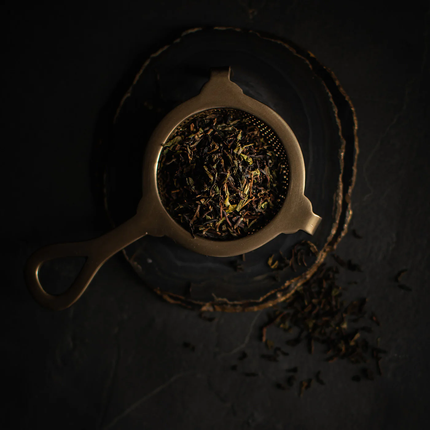 Darjeeling Fine Tippy Golden Flowery Orange Pekoe Tea - Image 5