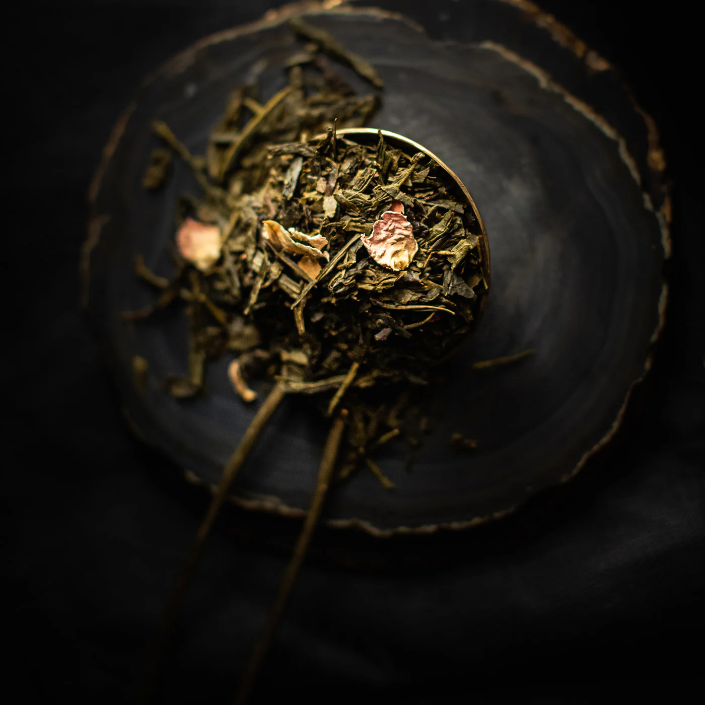 Japanese Cherry Loose Leaf Tea Jar - Image 4